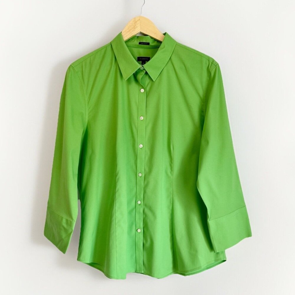 Talbots Green Wrinkle Resistant Button Up Top Women’s 18 Spring Minimalist
